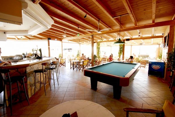 vanessa hotel pool bar, zante hotels, zakynthos hotels